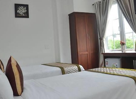 Kim Cuong Hotel Da Nang Exterior photo